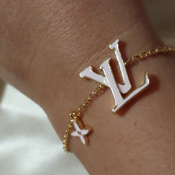 Louis Vuitton Pink and Gold Bracelet - Picture 3 of 7
